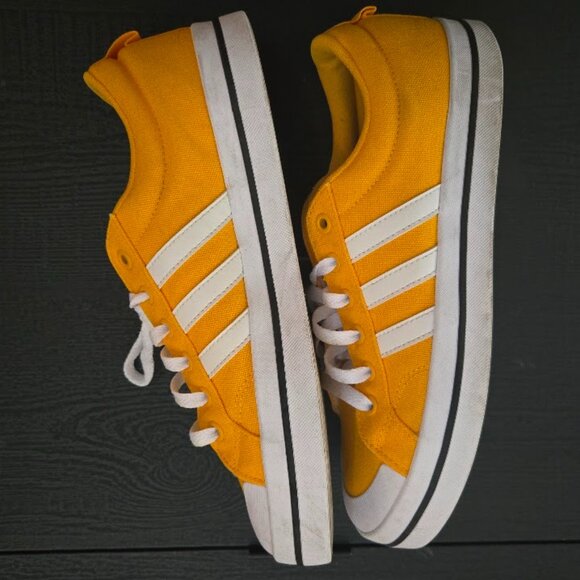 Adidas sz 8 Bravada Skateboarding Shoes Gold/Yellow GY3734 - Picture 3 of 7